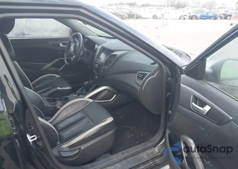 2013 Hyundai Veloster Turbo W/Black from USA, damaged, VIN KMHTC6AE4DU124879